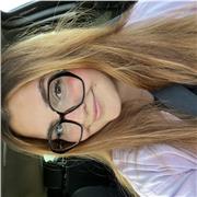 Étudiante donne des cours de soutien scolaire en distanciel ou à domicile (974)